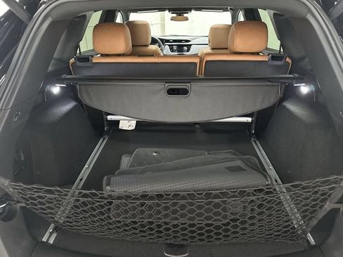Certified 2024 Cadillac XT5 Premium Luxury AWD/4WD image 17
