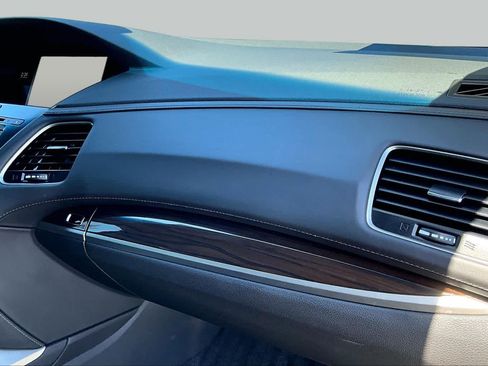 Used 2016 Acura RLX w/ Technology Package FWD image 17