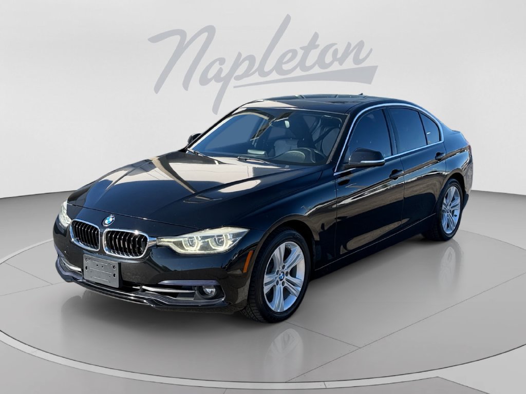 Used 2018 BMW 330i Sedan w/ Convenience Package RWD image 1