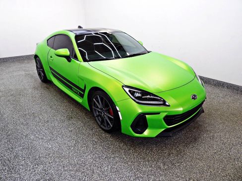 Used 2023 Subaru BRZ Limited w/ Popular Package #2 RWD image 3