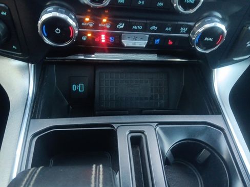 Certified 2022 Ford F150 Platinum image 46