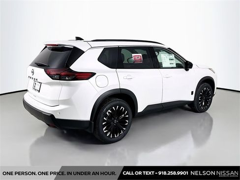 New 2026 Nissan Rogue SV image 5