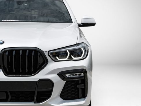 Used 2021 BMW X6 M50i w/ Executive Package AWD/4WD image 54