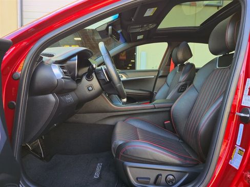 Used 2023 Genesis G70 2.0T w/ Sport Prestige Package RWD image 14