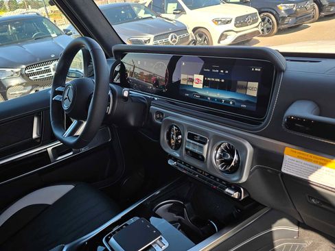 New 2026 Mercedes-Benz G 550 image 10