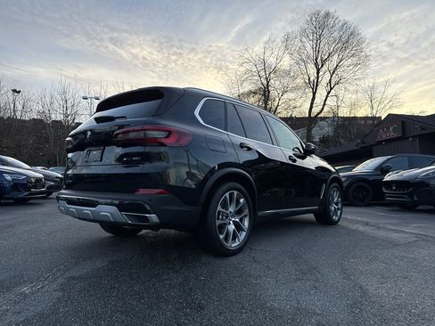 Used 2022 BMW X5 xDrive40i w/ Premium Package image 13