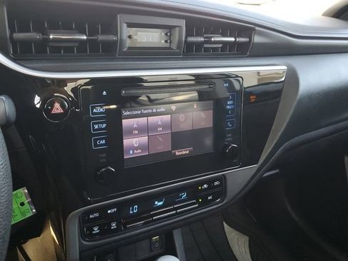 Used 2019 Toyota Corolla LE image 25