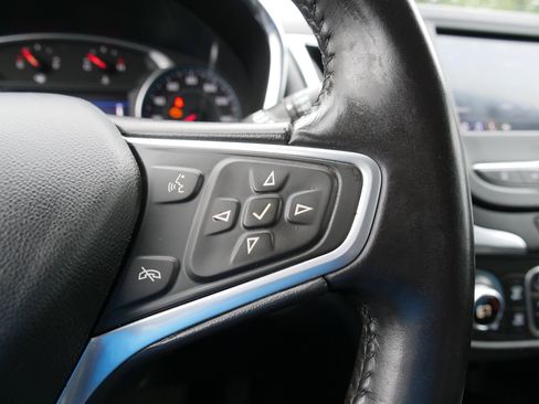 Used 2022 Chevrolet Equinox LT image 23