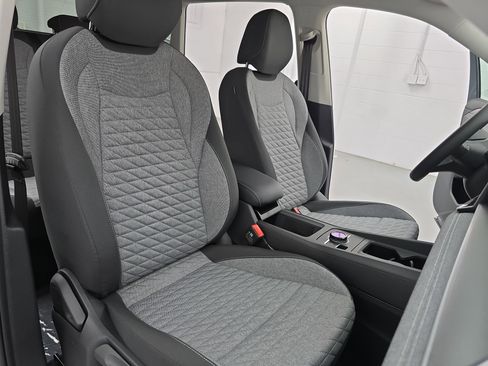 New 2026 Volkswagen Tiguan S FWD image 10