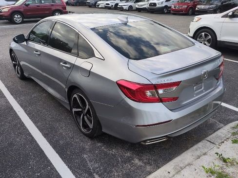 Used 2020 Honda Accord Sport image 4