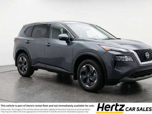Used 2025 Nissan Rogue SV FWD image 1