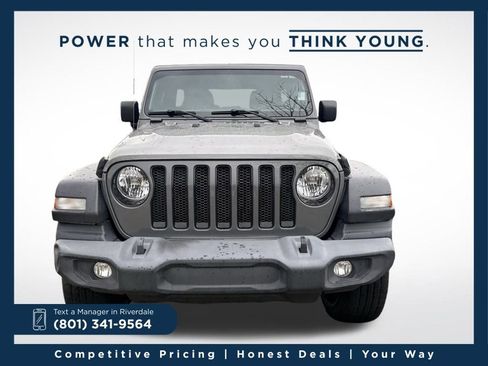 Used 2022 Jeep Wrangler Unlimited Sport image 2