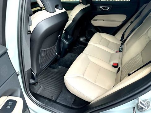Used 2026 Volvo XC60 B5 Plus w/ Protection Package Premier AWD/4WD image 22