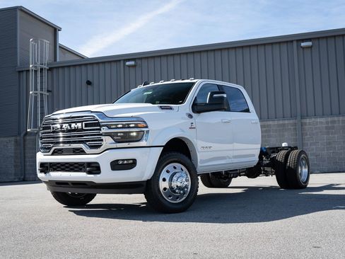 New 2026 RAM 4500 Tradesman w/ Laramie Trim Package image 1