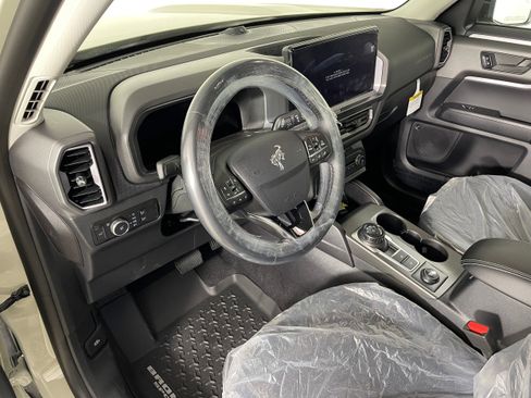 New 2025 Ford Bronco Sport Outer Banks w/ Outer Banks Tech Package+ AWD/4WD image 2