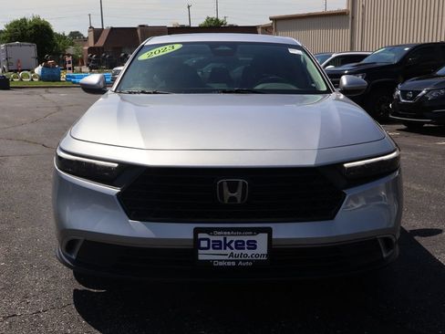Used 2023 Honda Accord EX image 2
