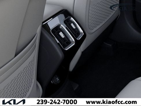 New 2026 Kia Sorento SX image 26