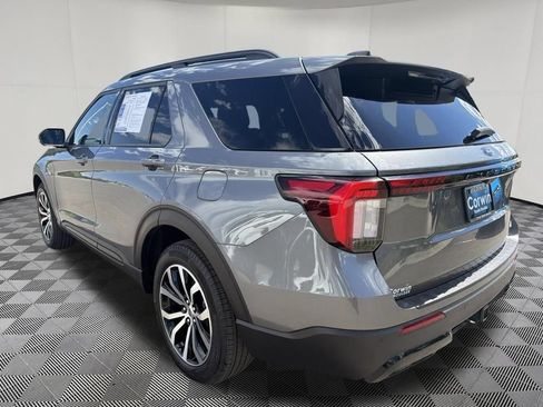 Used 2025 Ford Explorer ST-Line AWD/4WD image 5