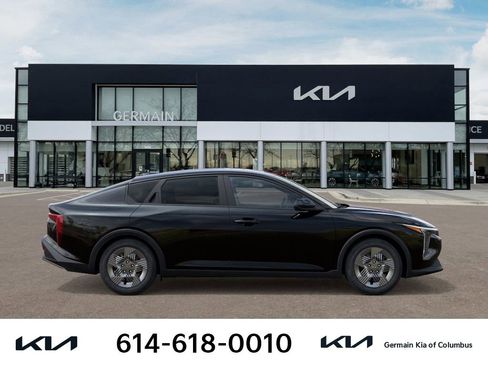 New 2026 Kia K4 LX image 10