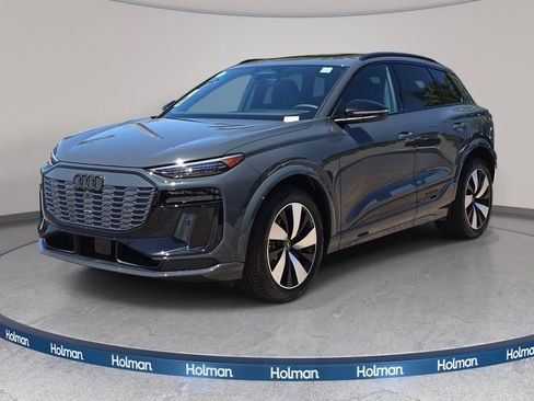 New 2025 Audi SQ6 e-tron Premium Plus image 1
