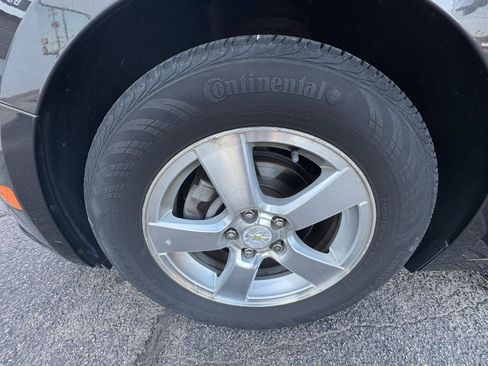 Used 2014 Chevrolet Cruze LT FWD image 16