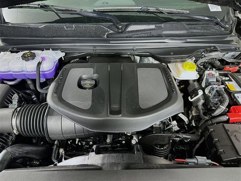 New 2025 RAM 1500 Tradesman w/ Night Edition image 18