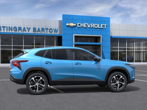 New 2026 Chevrolet Trax RS w/ Driver Confidence Package FWD image 6