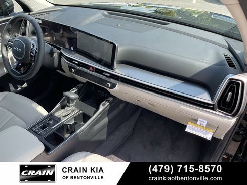 New 2025 Kia Sorento S image 30