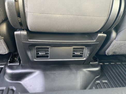 Used 2024 Chevrolet Silverado 2500 W/T w/ WT Convenience Package AWD/4WD image 33