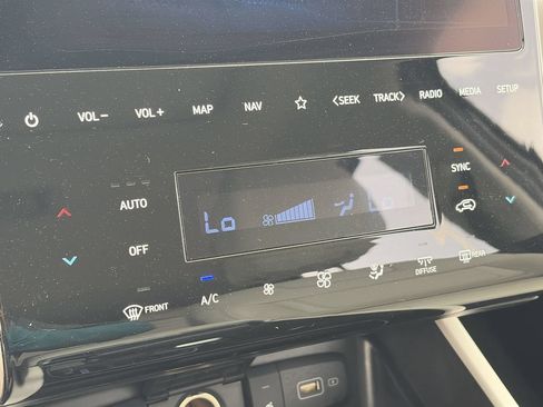 Used 2024 Hyundai Tucson SEL w/ Convenience Package FWD image 26