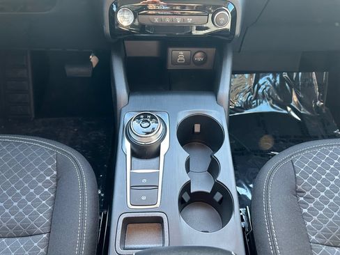 New 2026 Ford Escape Active w/ Tech Pack #1 AWD/4WD image 12