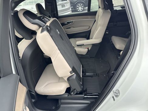 New 2026 Volvo XC90 B5 Plus w/ Protection Package image 14