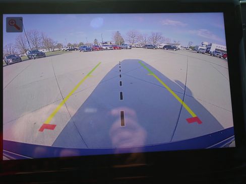 Used 2024 Jeep Grand Cherokee Limited w/ Black Appearance Package image 18