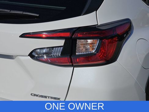 Used 2024 Subaru Crosstrek 2.5i Limited w/ Crosstrek Mirror Package AWD/4WD image 33