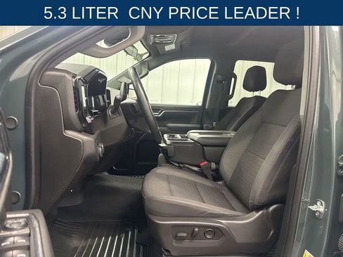 Used 2025 Chevrolet Silverado 1500 LT AWD/4WD image 9