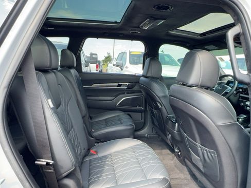 Used 2025 Kia Telluride SX Prestige X-Line AWD/4WD image 11