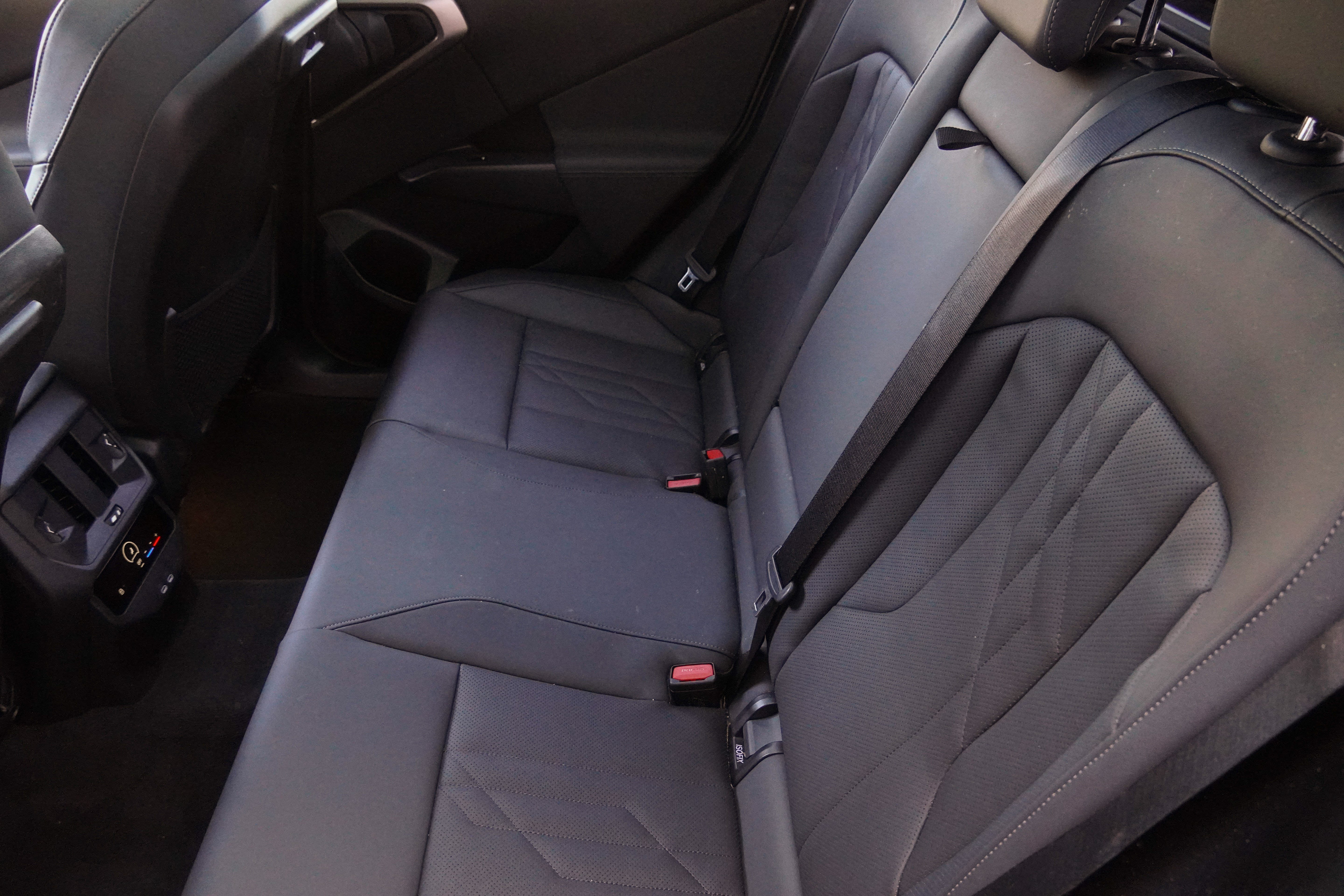 Certified 2025 BMW X3 xDrive30i AWD/4WD image 33