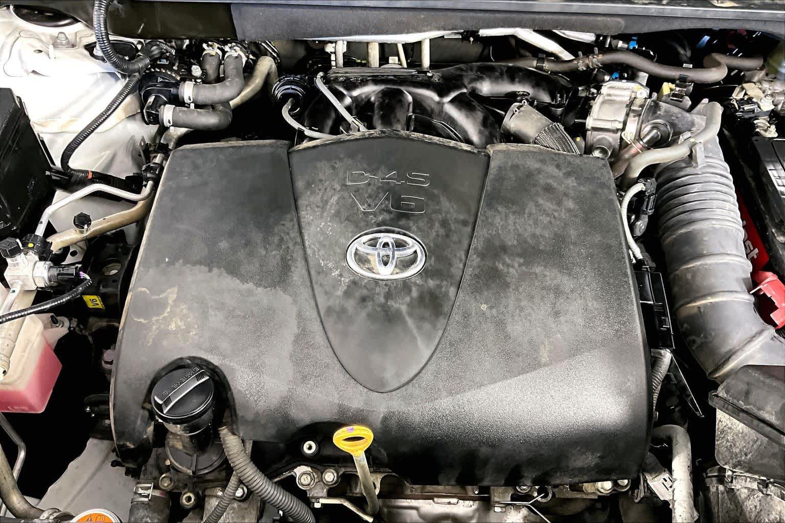 Used 2021 Toyota Highlander XLE FWD image 33
