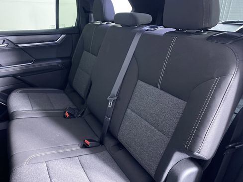 Certified 2025 GMC Acadia Elevation image 13