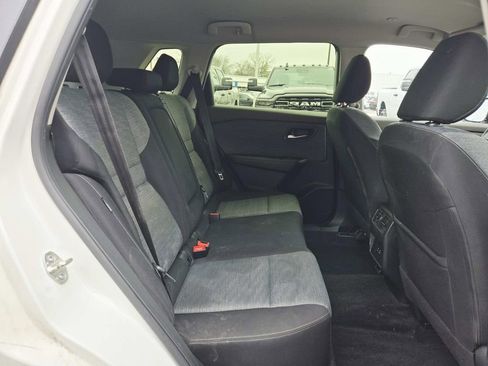 Used 2023 Nissan Rogue SV AWD/4WD image 14