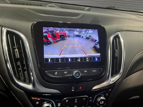 Used 2022 Chevrolet Equinox Premier FWD image 14