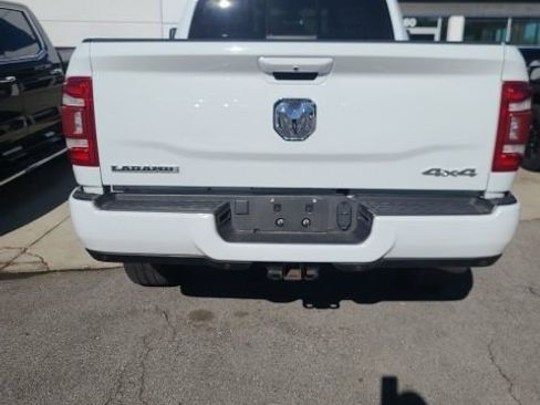 Used 2024 RAM 2500 Laramie AWD/4WD image 3