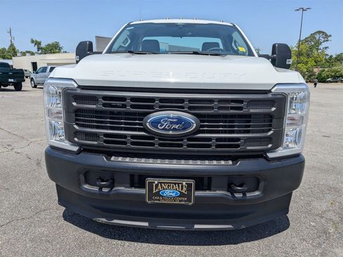 New 2025 Ford F350 XL image 9