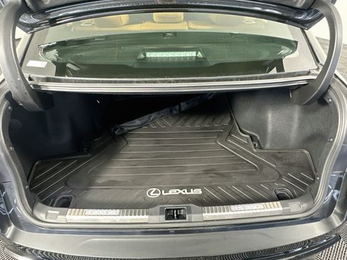 Used 2025 Lexus IS 350 F Sport RWD image 29