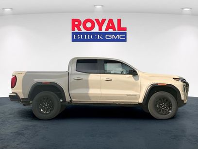 New 2026 GMC Canyon Elevation w/ Convenience Package