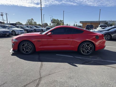 Used 2018 Ford Mustang GT Premium RWD image 6