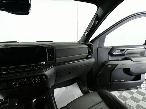 New 2026 Chevrolet Silverado 1500 ZR2 image 20