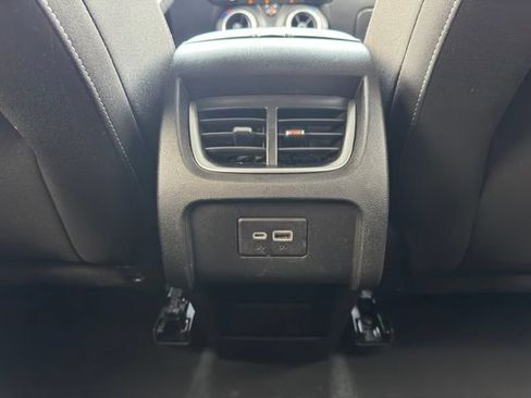 Used 2023 Chevrolet Blazer LT AWD/4WD image 9
