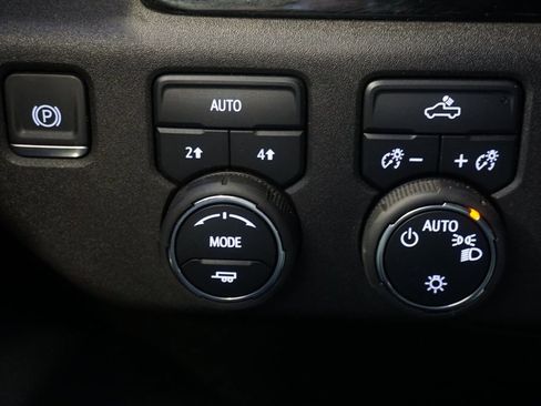 Certified 2024 Chevrolet Silverado 1500 LT image 21