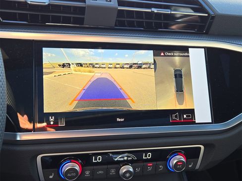 New 2025 Audi Q3 2.0T Premium Plus image 18